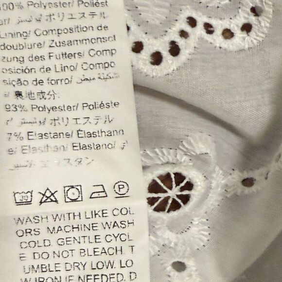 NWT Eyelet Embroidered White Long Sleeve Women’s Blouse. Size Small. - Picture 9 of 10